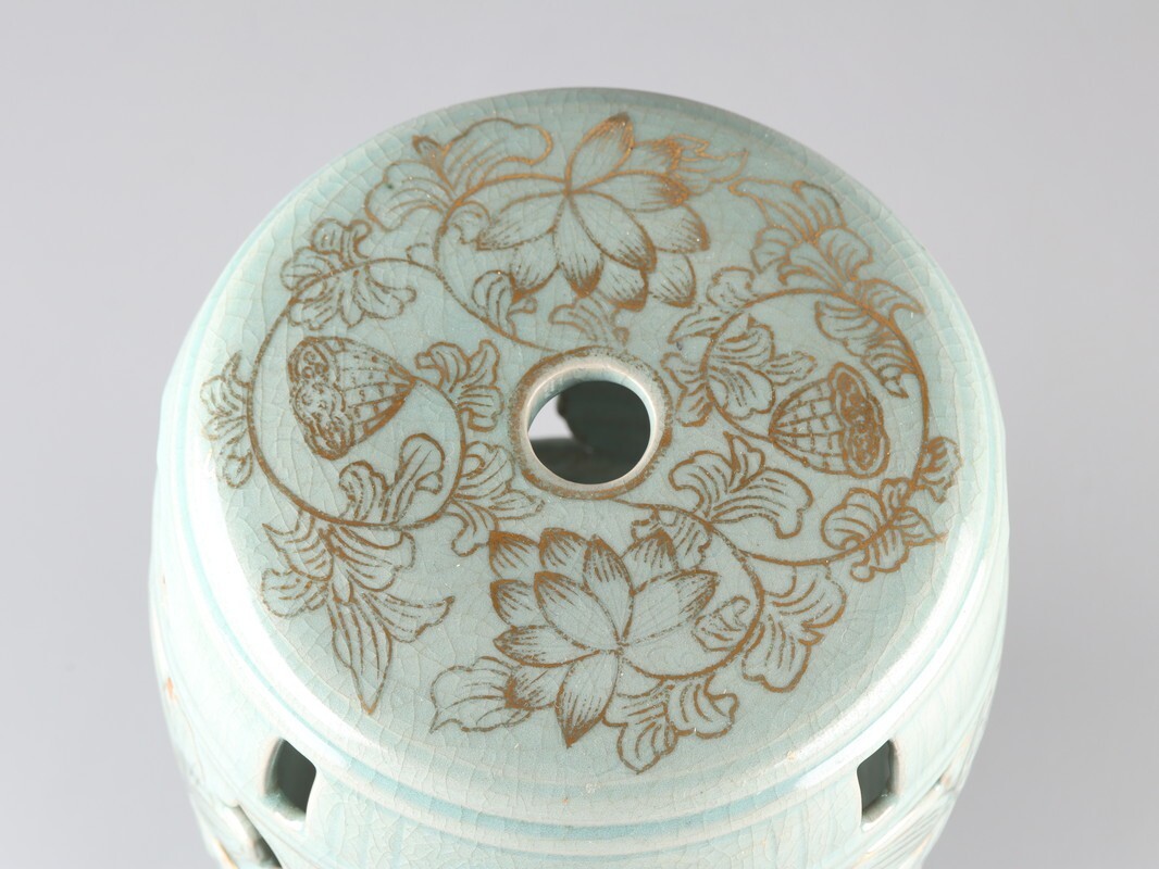 古美術 朝鮮古陶磁器 高麗青磁 金彩 蓮花文 置物 時代物 極上品 初だし品 D5260_画像4