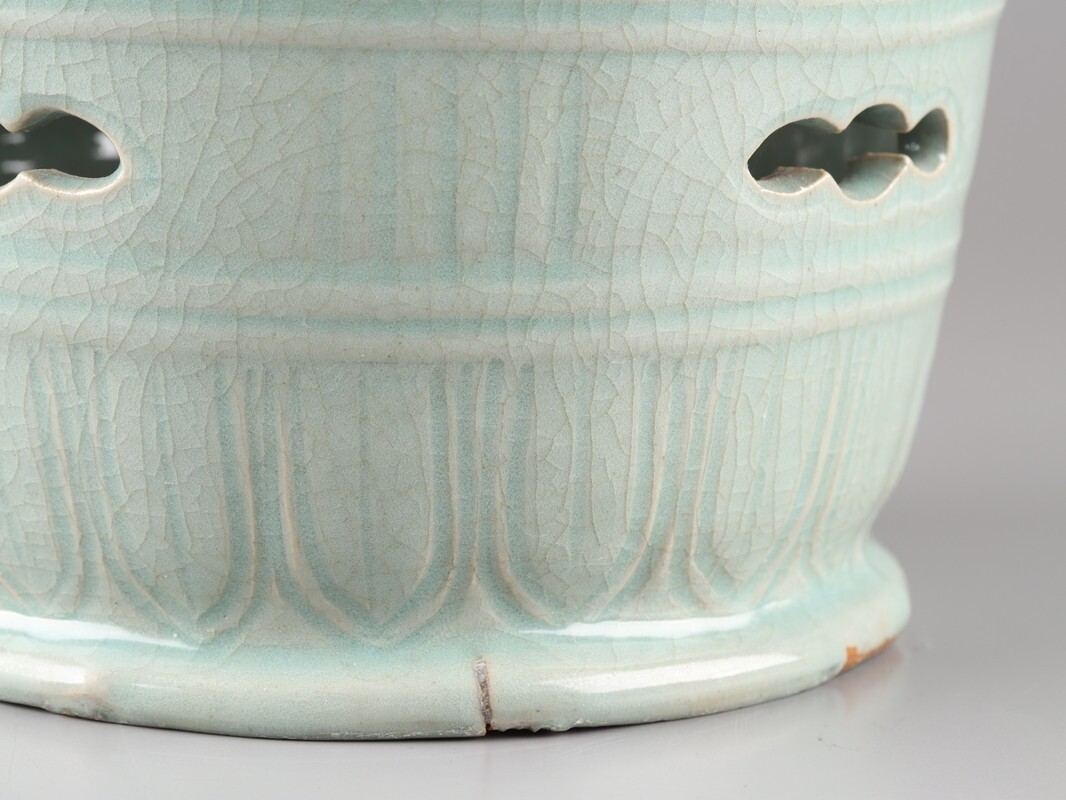 古美術 朝鮮古陶磁器 高麗青磁 金彩 蓮花文 置物 時代物 極上品 初だし品 D5260_画像9