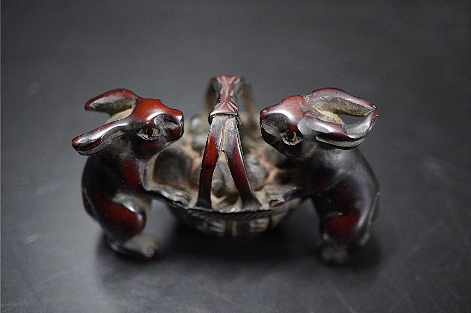 D5841-4 старый netsuke дерево гравюра [.. 2 .] большой netsuke . netsuke . предмет 