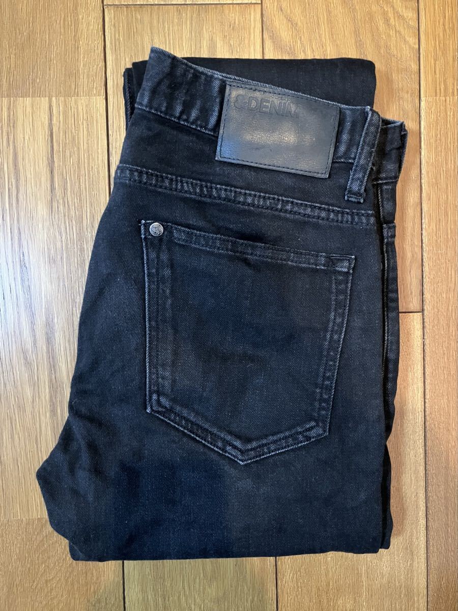 H&M スリム ロー ウエスト ブラック ジーンズ 28×32_画像1