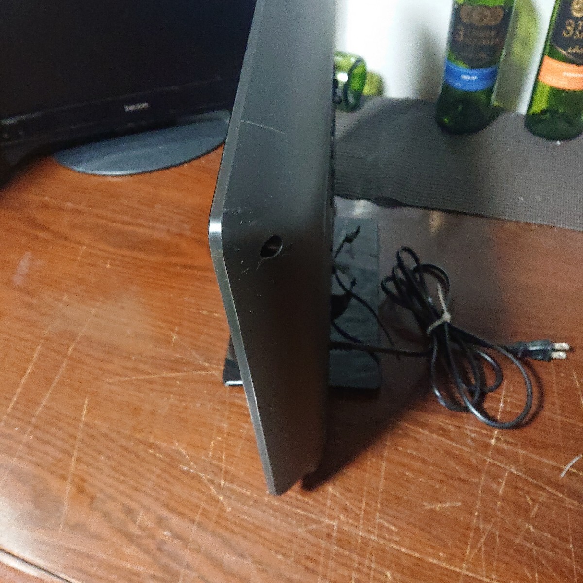 SHARP AQUOS LC-19K7 液晶テレビ 19型 動作品 リモコン無し 2012年製品 (送料無料) _画像9