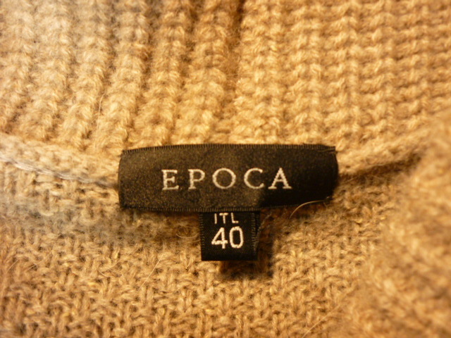 D'34★美品★EPOCA(エポカ)4.8万円・サイズ40【ベージュ色・脇ベルト付きニット】★商品詳細は記載文を・・_画像7