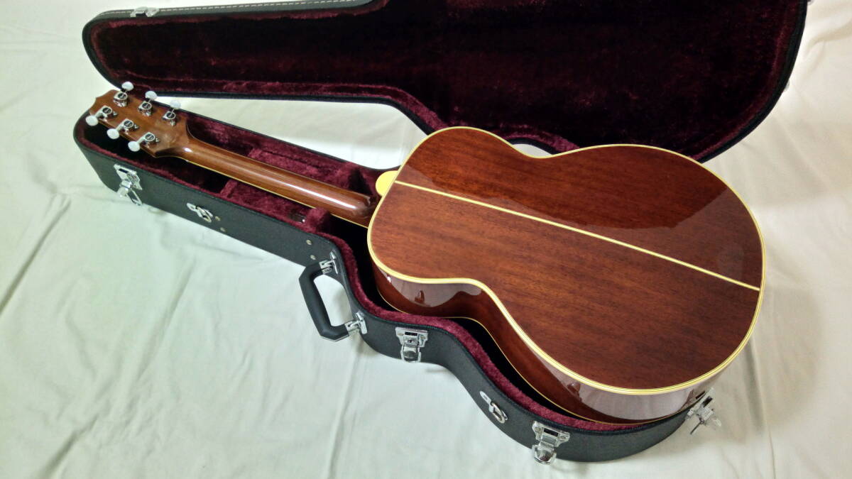 1983 год производства Takamine PT-06S/ Takamine высота . - u кольцо . сильный арка do верх * задний specification электроакустическая гитара Brown предусилитель оригинальный жесткий чехол имеется 