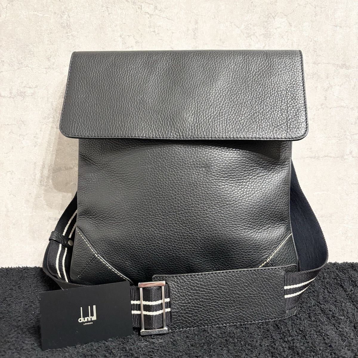 1円スタート 極美品 dunhill ダンヒル ブラック レザー ショルダーバッグ サコッシュ 黒_画像2