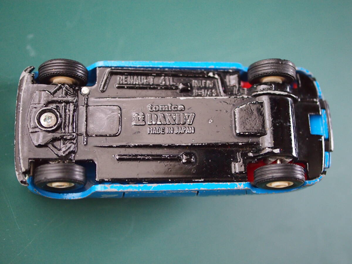 トミカダンディ　ルノー４TL　本体のみ 外箱無し 中古 日本製 ミニカー_画像7