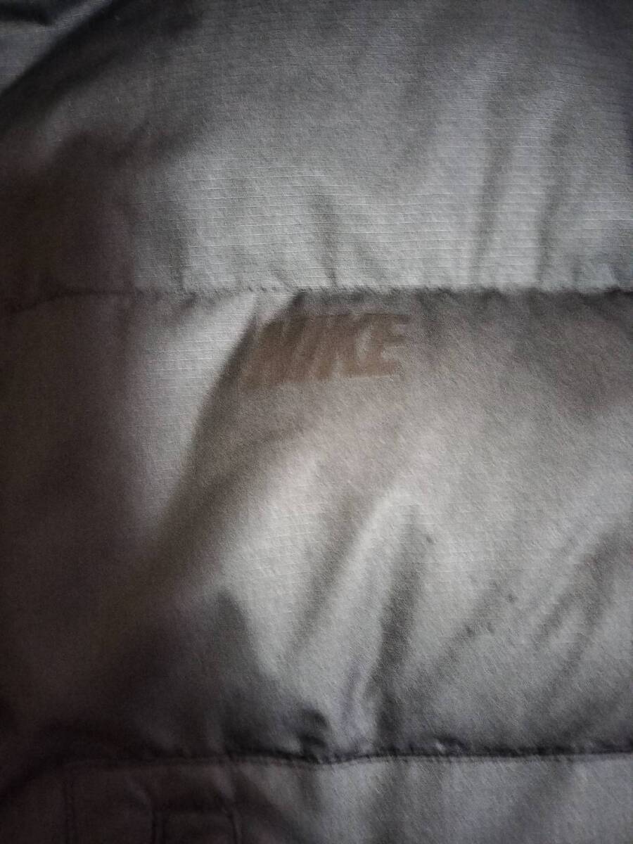 NIKE ナイキ ダウンジャケット XLサイズ メンズ フード取り外し可能 ブラック 美品_画像3