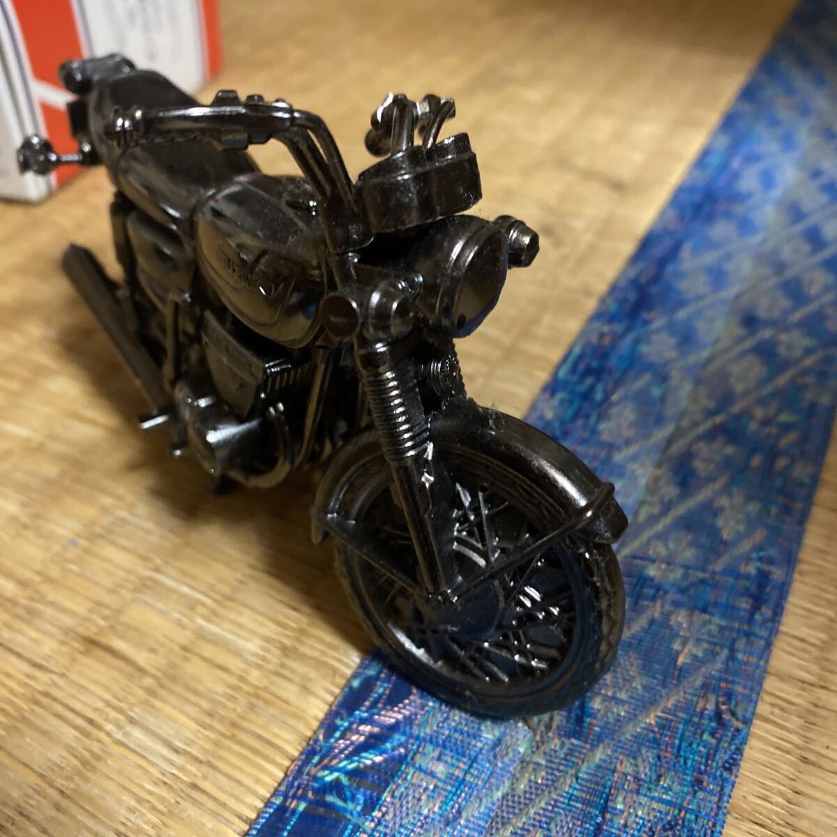 世界の名車シリーズ レッドバロン　RSV500R と　GT380_画像4