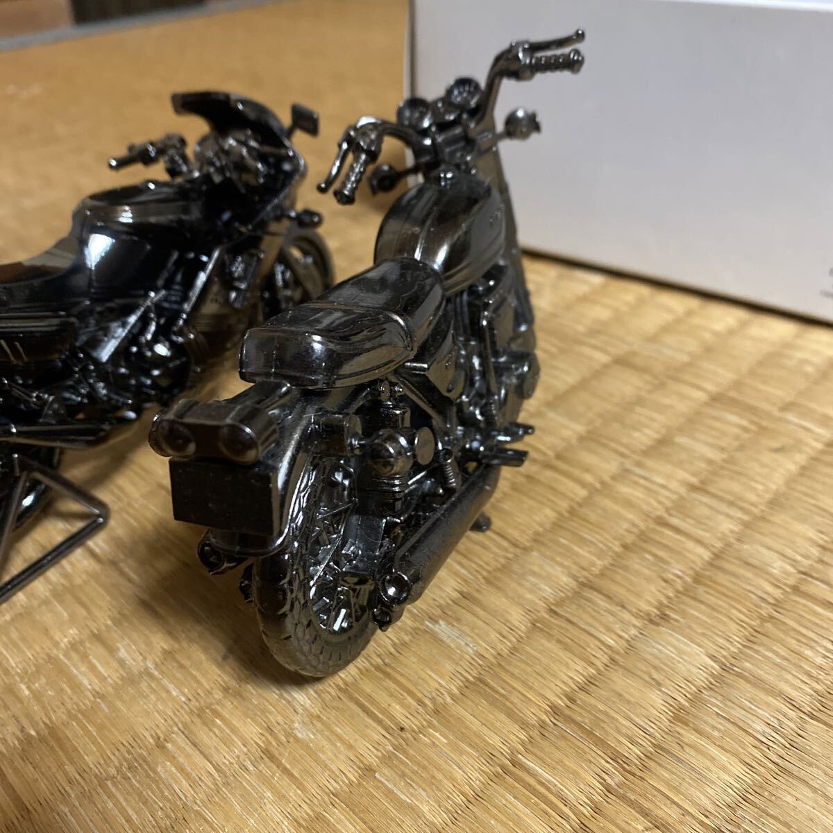 世界の名車シリーズ レッドバロン　RSV500R と　GT380_画像7