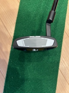 山下美夢有使用モデル1000円スタート超美品人気テーラーメイド　スパイダーツアーX Taylor Made Spider TOUE X 33インチ_画像3