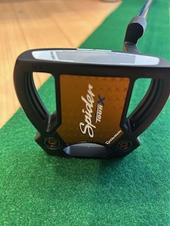 山下美夢有使用モデル1000円スタート超美品人気テーラーメイド　スパイダーツアーX Taylor Made Spider TOUE X 33インチ_画像8