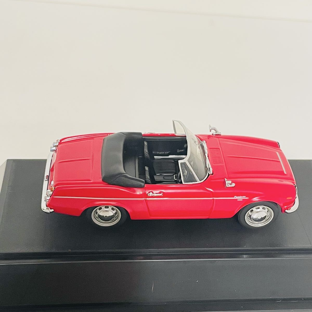 エブロ 1/43 ダットサン フェアレディ 2000 SR311 レッドボディ EBBRO DATSUN FAIRLADY_画像4