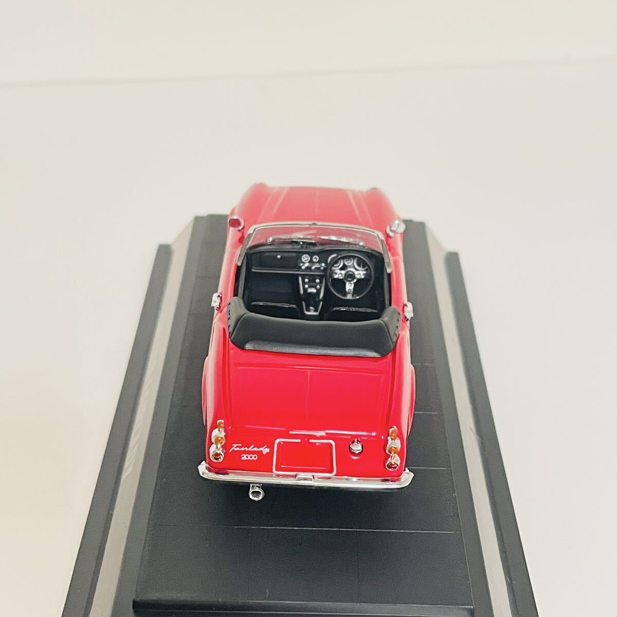 エブロ 1/43 ダットサン フェアレディ 2000 SR311 レッドボディ EBBRO DATSUN FAIRLADY_画像5