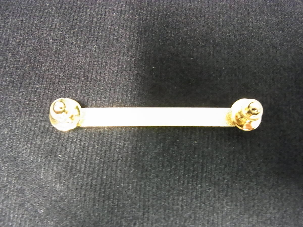 即決あり 栄典 勲章と褒章の掛け具 佩用金具 バッチ バッジ 記章 徽章 菊紋 菊の御紋 菊花紋章 旭日章 桐葉章 瑞宝章 メダル_画像5