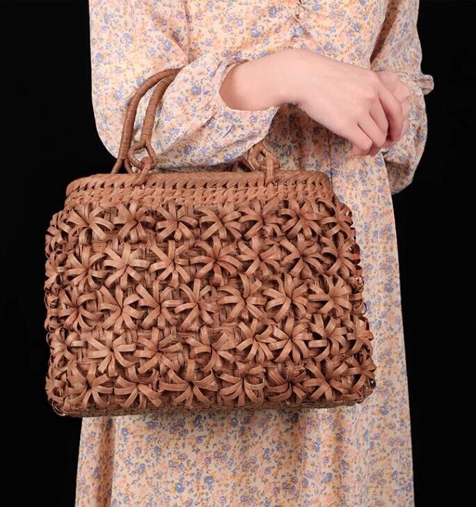 希少新品！極美品★高級UPハンドバック 職人手作り良品　山葡萄かごバッグ 手編み山葡萄籠バッグ バスケット籐かご_画像2