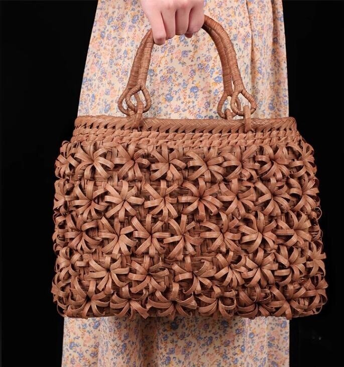 希少新品！極美品★高級UPハンドバック 職人手作り良品　山葡萄かごバッグ 手編み山葡萄籠バッグ バスケット籐かご_画像1