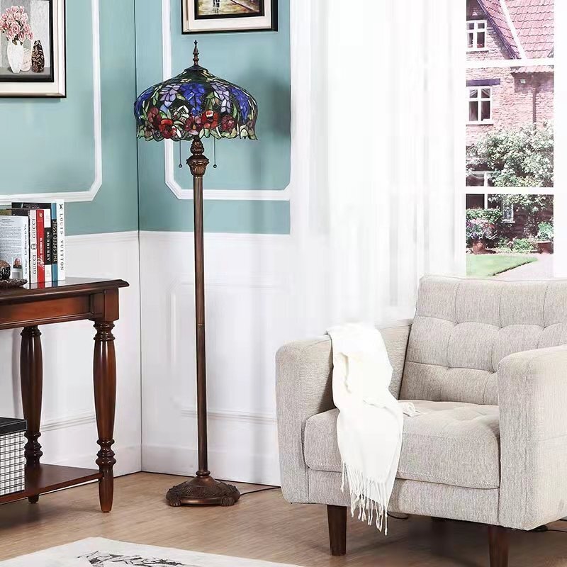  популярный прекрасный товар * [ stain do лампа витражное стекло античный цветочный принт ] ретро атмосфера . модный * Tiffany техника освещение пол подставка 