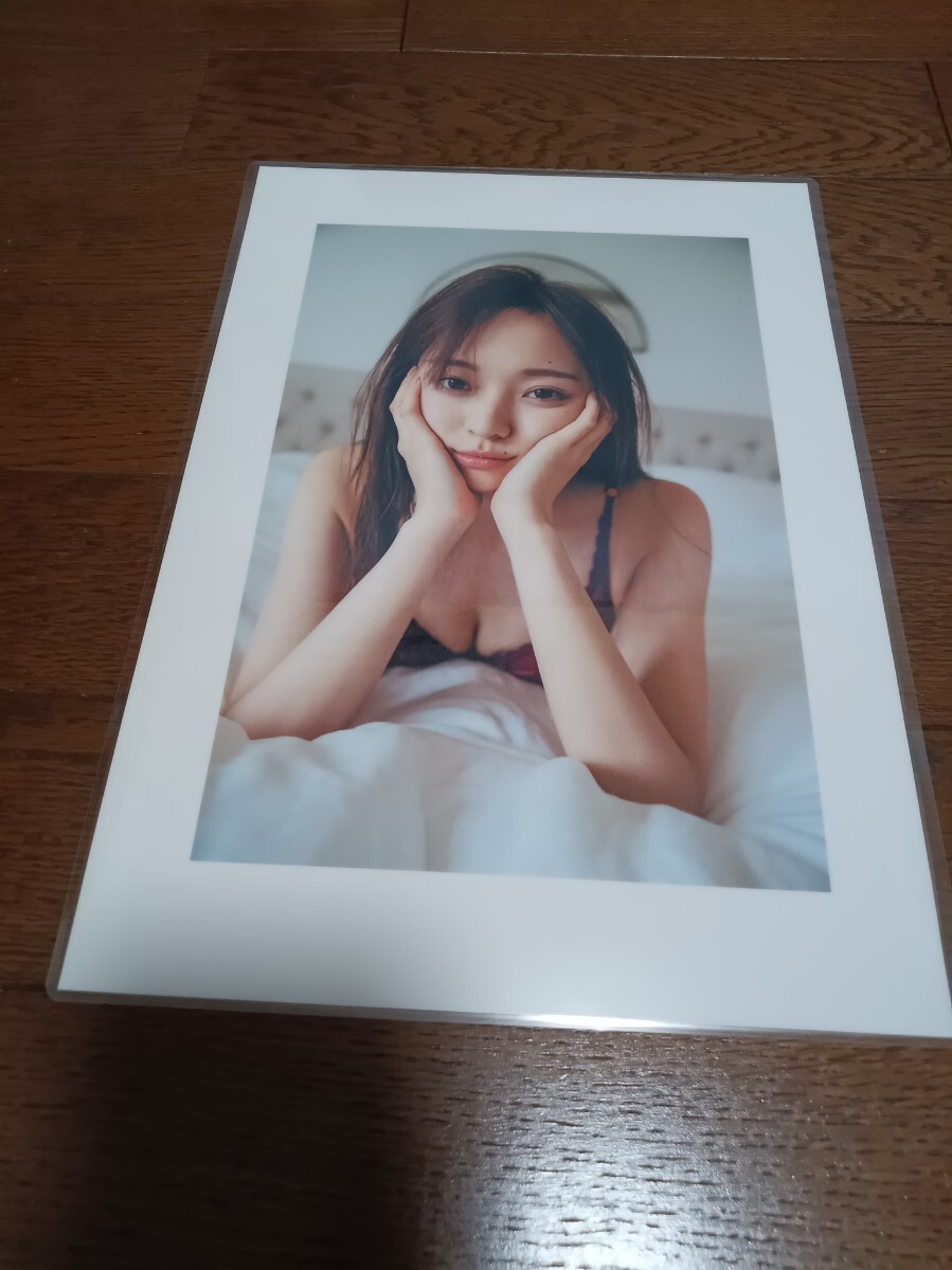 ★厚手ラミネート加工 150μ 切り抜き★ 梅澤美波 乃木坂46 6ページ ビキニ 水着 ランジェリー 下着姿 A4サイズ 8_画像6