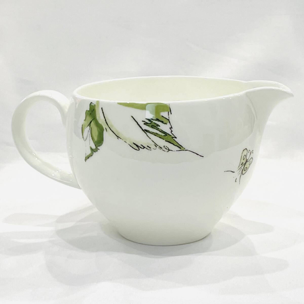 1円～★Wedgwood ウェッジウッド Vera Wang ヴェラ・ウォ フローラルリーフ ミルクジャグ ボーンチャイナ 洋食器 Y511-2_画像3