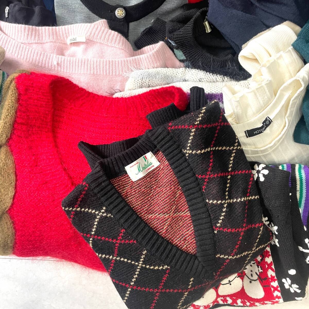 1円~★【1箱 30枚超】レディース トップス セーター カーディガン 冬物 アパレル 古着 スナイデル オリーブdeオリーブ 等 Y511-32_画像4