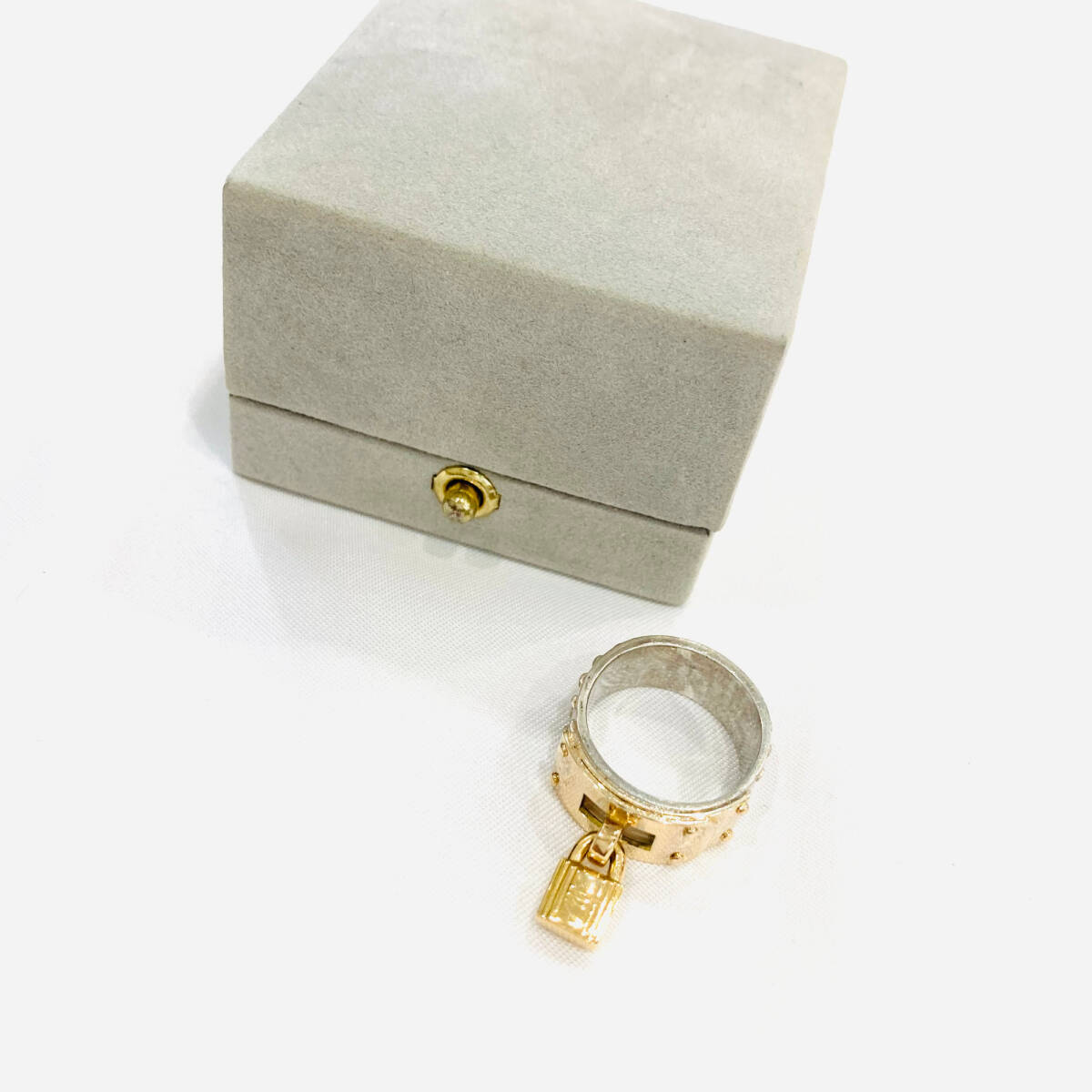 1円～★HERMES エルメス ケリーリング Kelly Ring SV925 ゴールド コンビ 49 南京錠 パドロック 指輪 箱付き S511-2_画像2