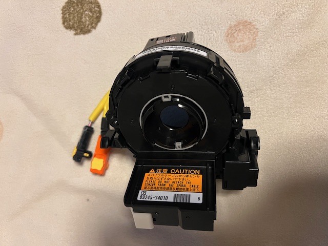 レクサスCT　ステアリングヒーター付スパイラルケーブル　前期・中期用　後期にも　使用期間１ケ月_画像2