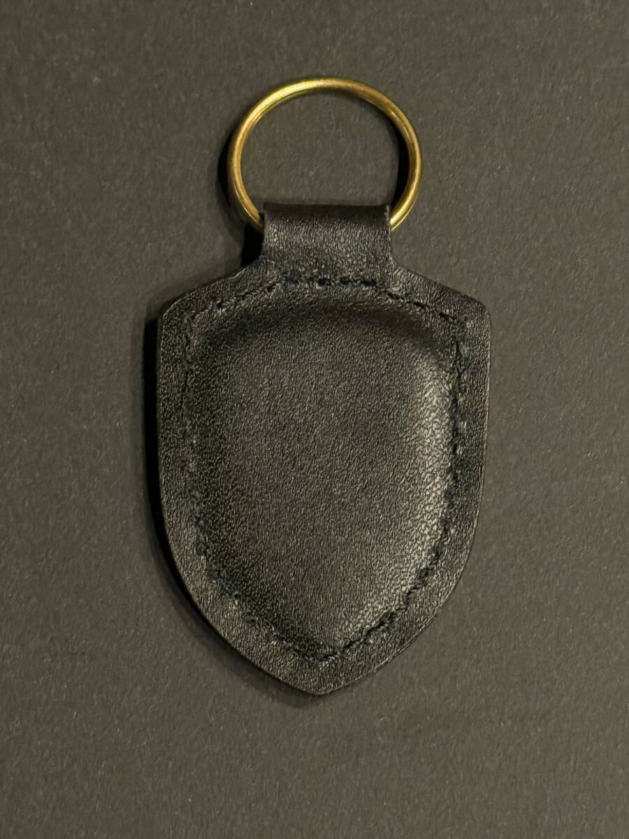 ポルシェ クレスト キーホルダー ブラック_画像2