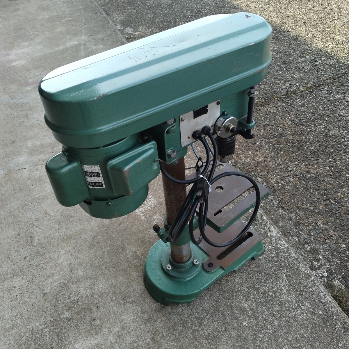 GENERAL/ゼネラル　小型卓上ボール盤 100V　DIY　穴あけ　電動工具　_画像4