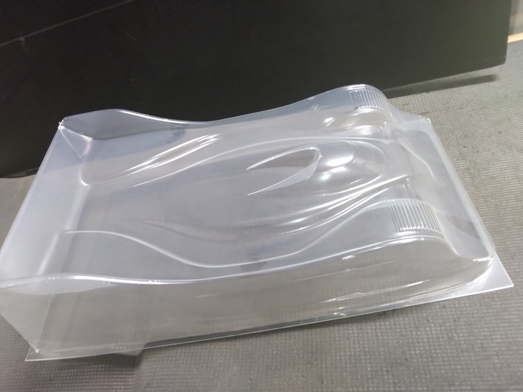 ZAC レーシングコンバージョンボディ 1/10サイズ _画像2