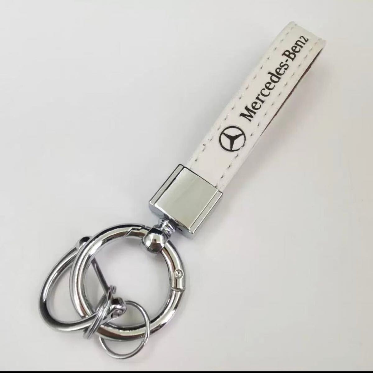メルセデスベンツ　キーホルダー　レザー　おしゃれ　_画像1