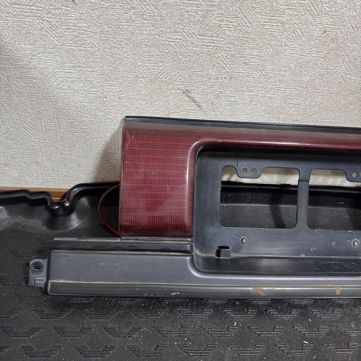 トヨタ 純正 JZA70 スープラ 後期 ガーニッシュ テールランプ 75837-14080 バックランプ_画像2