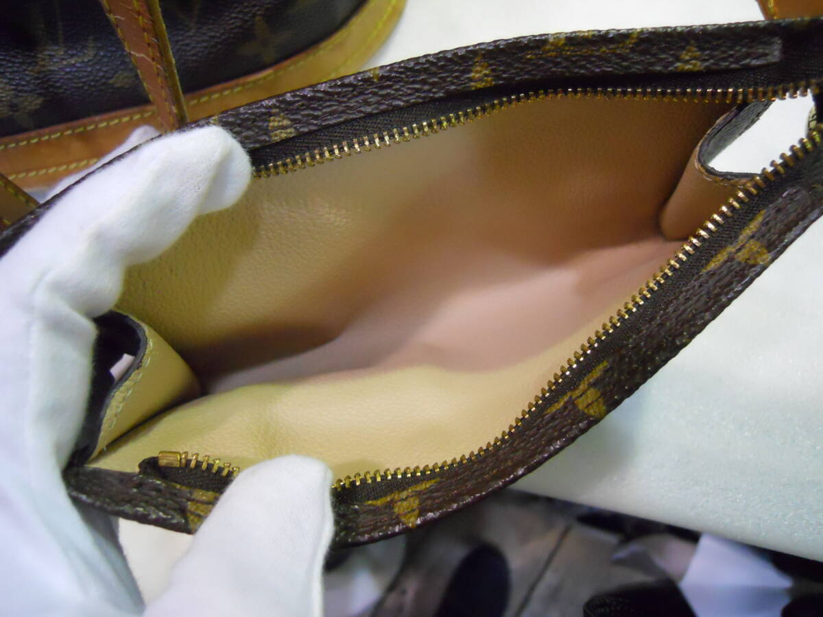 199121　LOUIS VUITTON(ルイ・ヴィトン)　バケットＳ　モノグラム_画像5