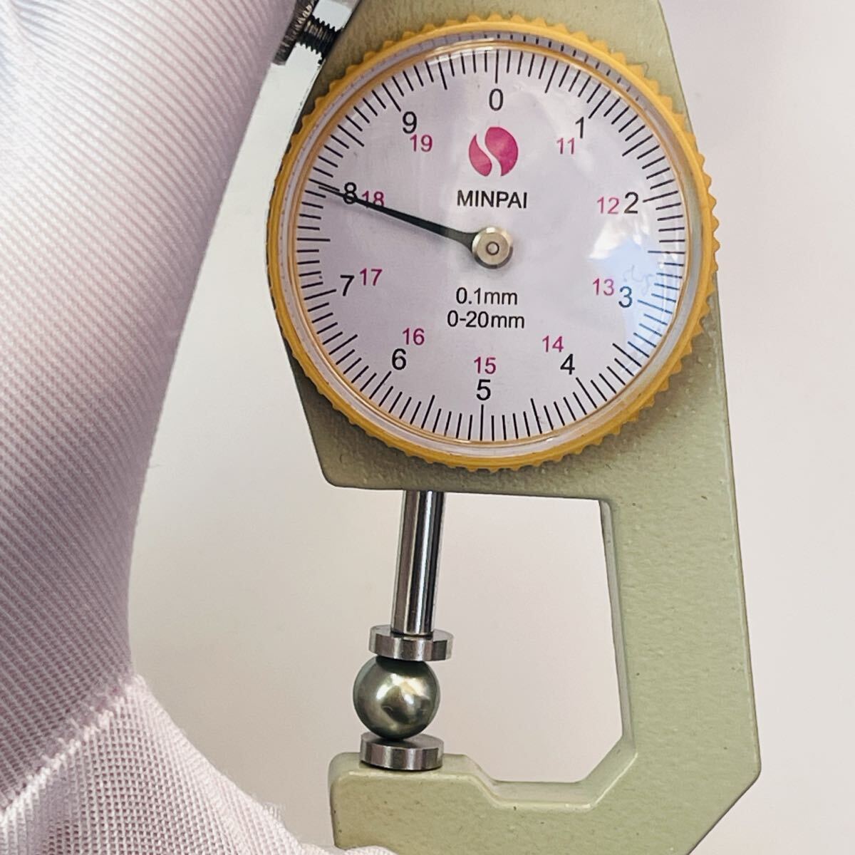 本真珠ピアス 黒真珠 天然池蝶パール 8mm 直結 照り良く 発色抜群 グリーン シルバー s925 大粒 刻印あり パールピアス_画像10