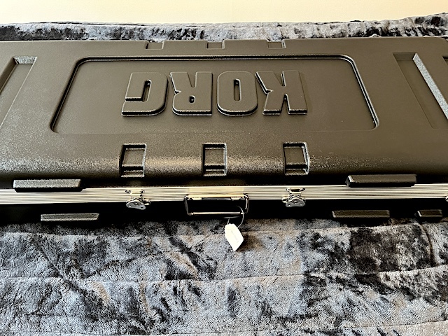 KORG KRONOS３-61用コルグ純正ハードケース改造　美品　HC-KRONOS2-61-BLK_画像4