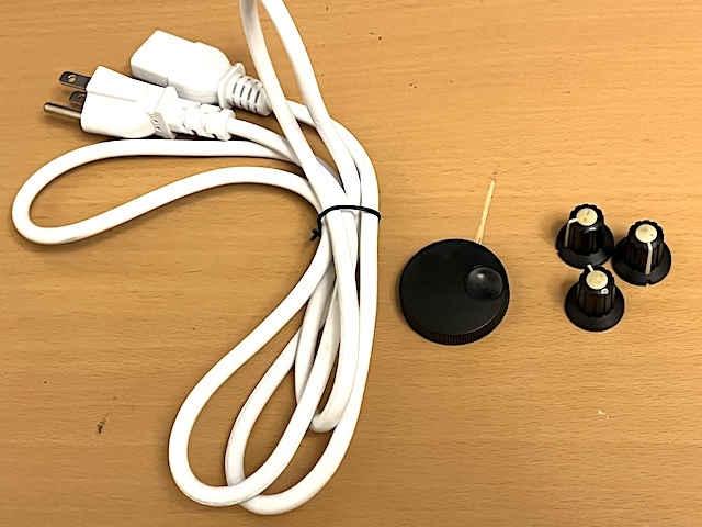 ROLAND MC-505 2台 ジャンク ニコイチ (FANTOM INTEGRA XV JV JD JUNO ARX SPECTRASONICS 小室哲哉 TM)_画像10