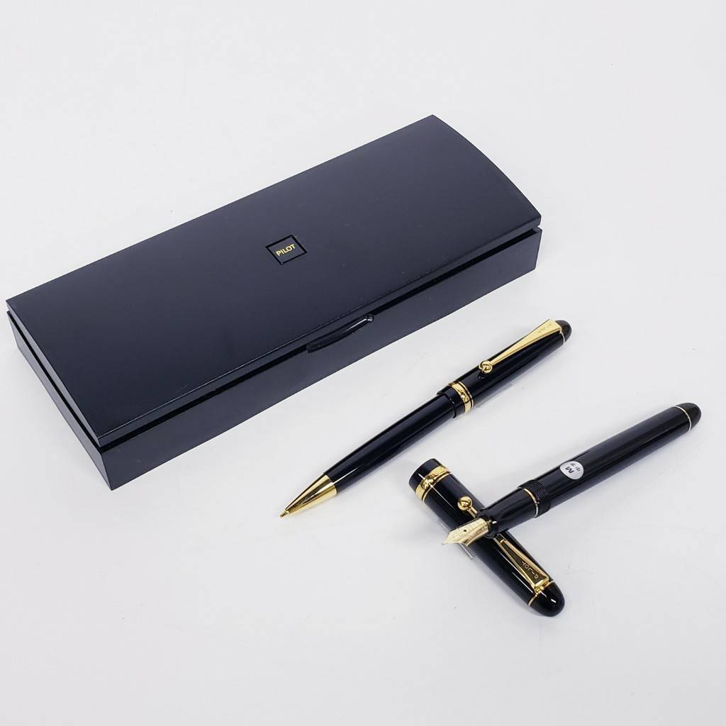 25仙/A012156-1/ST4000/E115-552/PILOT パイロット 万年筆 14K 585 〈M〉A1295 シャープペンシル PILOT CUSTOM_画像1