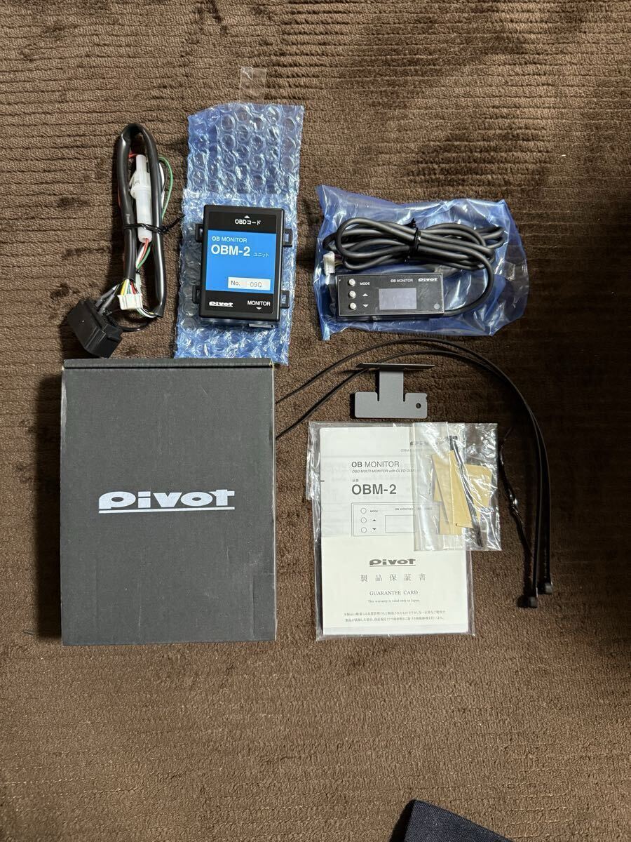 OBM-2 PIVOT OB MONITOR マルチ表示 水温 電圧 エンジン回転 スピードなど　OBD monitor_画像1