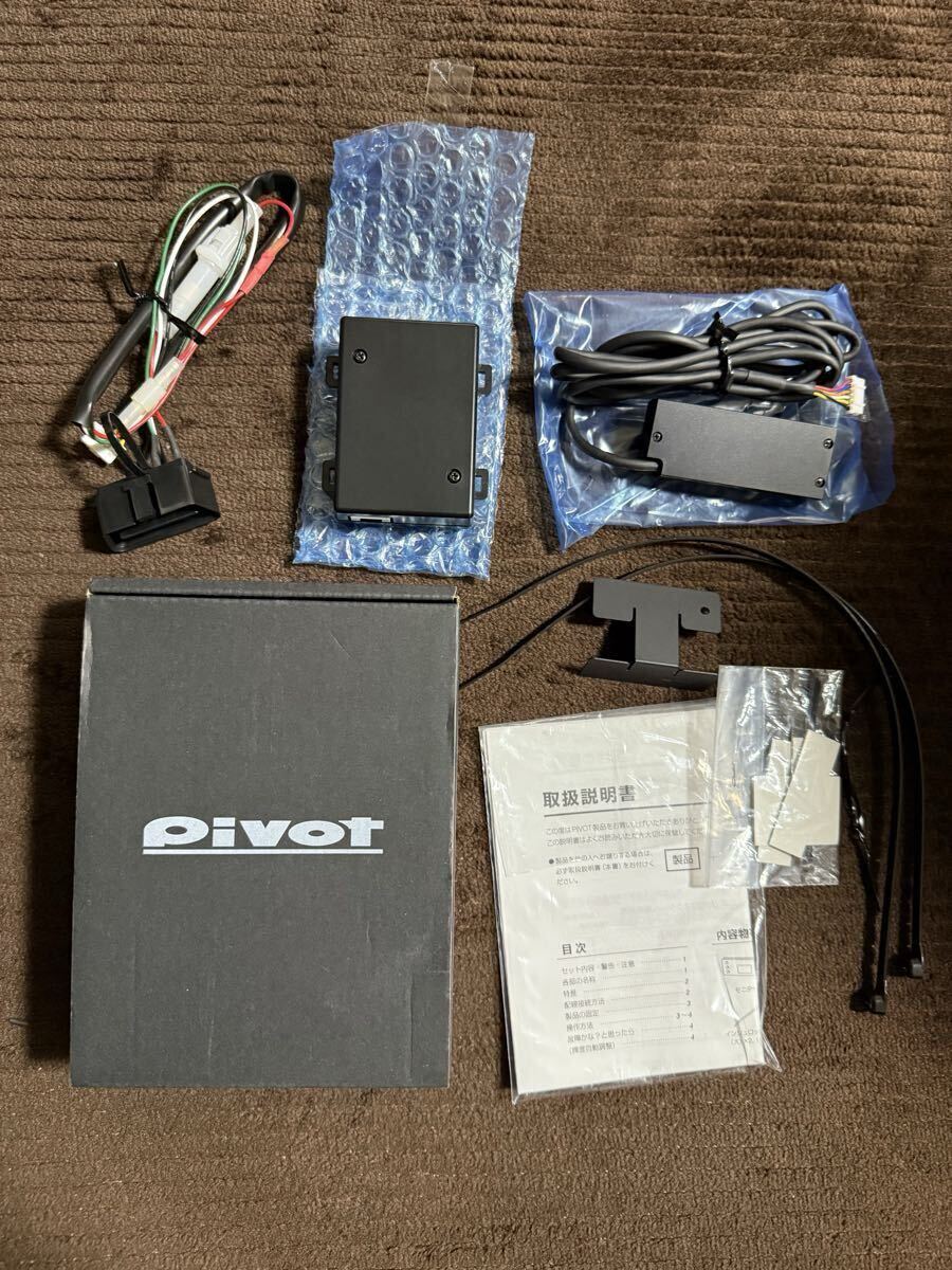 OBM-2 PIVOT OB MONITOR マルチ表示 水温 電圧 エンジン回転 スピードなど　OBD monitor_画像3