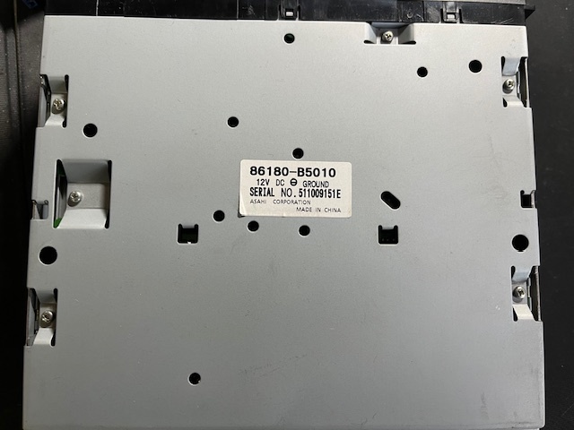 【通電動作OK】ダイハツ純正 カーオーディオ ハイゼット S321V/S331V 86180-B5010 CD-R対応　AM　FM_画像5