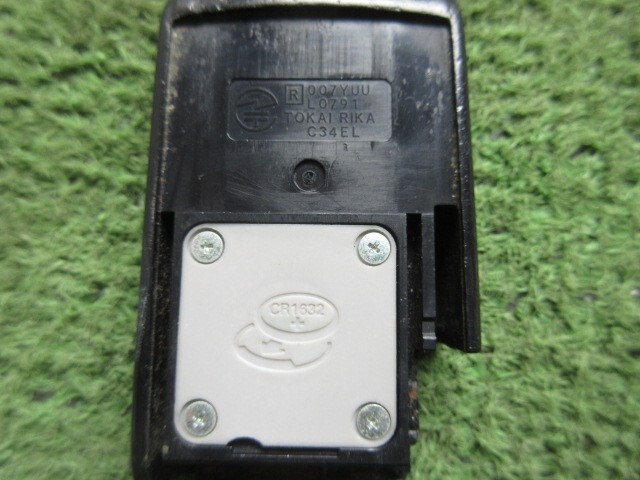 ピクシススペース L575A スマートキー 2ボタン キーレスリモコン トヨタ H26年 《送料無料!!》_画像8