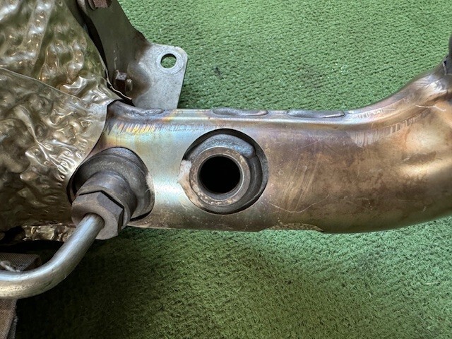 BMW MINI ミニ クロスオーバー XD20F 触媒 N47C20A_画像6