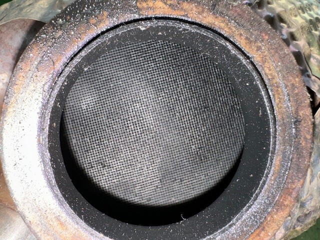 BMW MINI ミニ クロスオーバー XD20F 触媒 N47C20A_画像9