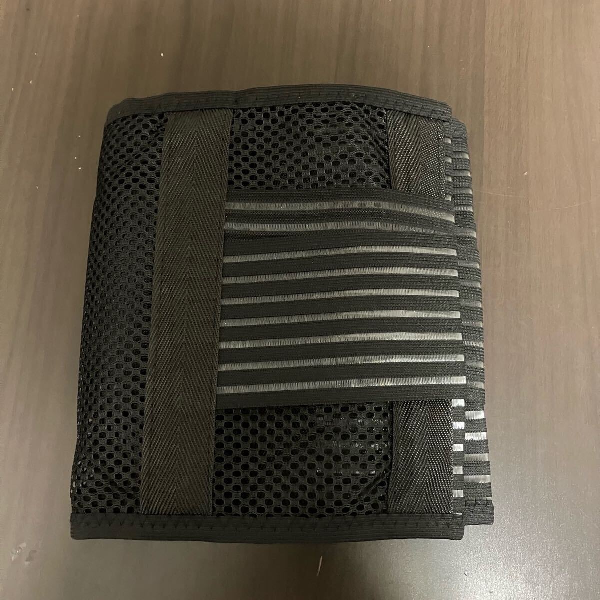 Lサイズ 腰 サポーター 腰痛 ベルト メッシュ コルセット ヘルニア 姿勢矯正_画像6