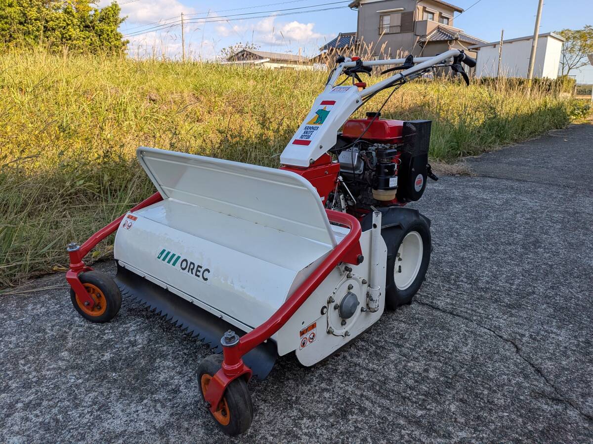 静岡県掛川市発　草刈り機　オーレックハンマーナイフモアHR８０２　タイヤ新品　直接引き取りのみ_画像3