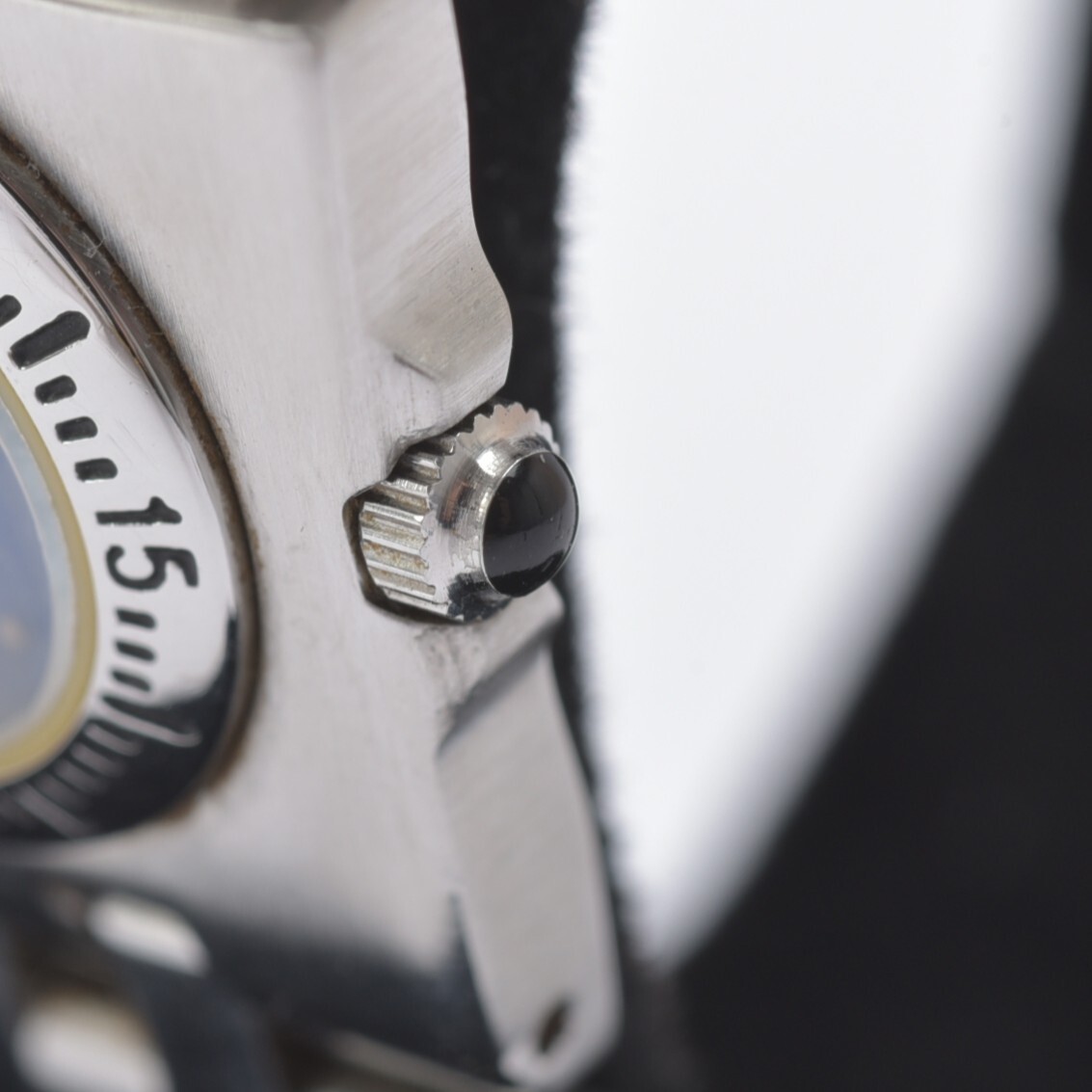 良品 ELGIN 腕時計 稼働 FK-990E ダブルフェイス デイデイト クォーツ シルバー ウォッチ エルジン ブランド 現状品 #N※C978/k.b_画像6