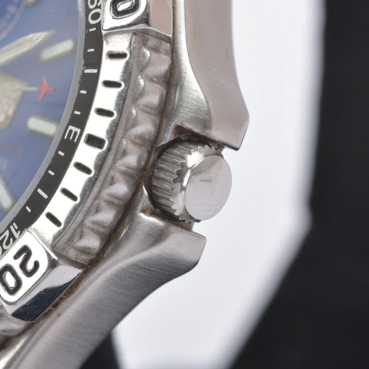 良品 ELGIN 腕時計 稼働 FK-990E ダブルフェイス デイデイト クォーツ シルバー ウォッチ エルジン ブランド 現状品 #N※C978/k.b_画像5