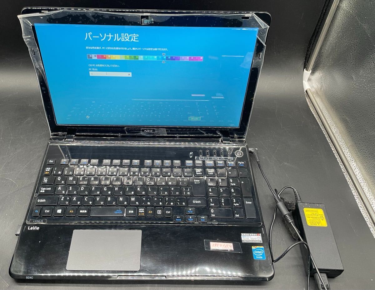 FY3330 NEC パーソナルコンピュータ LaVie PC-LS150RSB 通電動作確認済みです　初期化済み ノートパソコン　ケーブル付き_画像2