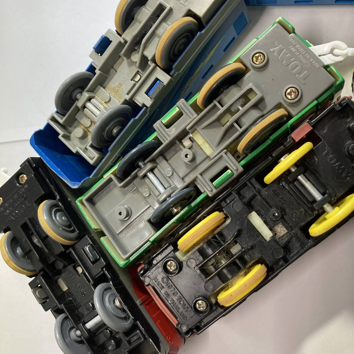 * TOMY Plarail машина продажа комплектом ki - 40 EF81 JR груз EH500 золотой Taro EH200-1 работоспособность не проверялась *F031128T