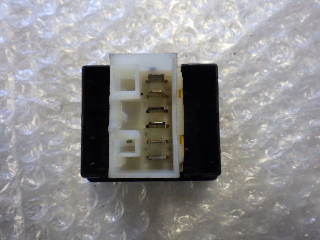 * Fiat Panda 141AKA 1998 год первое поколение Serie 2* выключатель электростеклоподъемников оригинальный б/у 