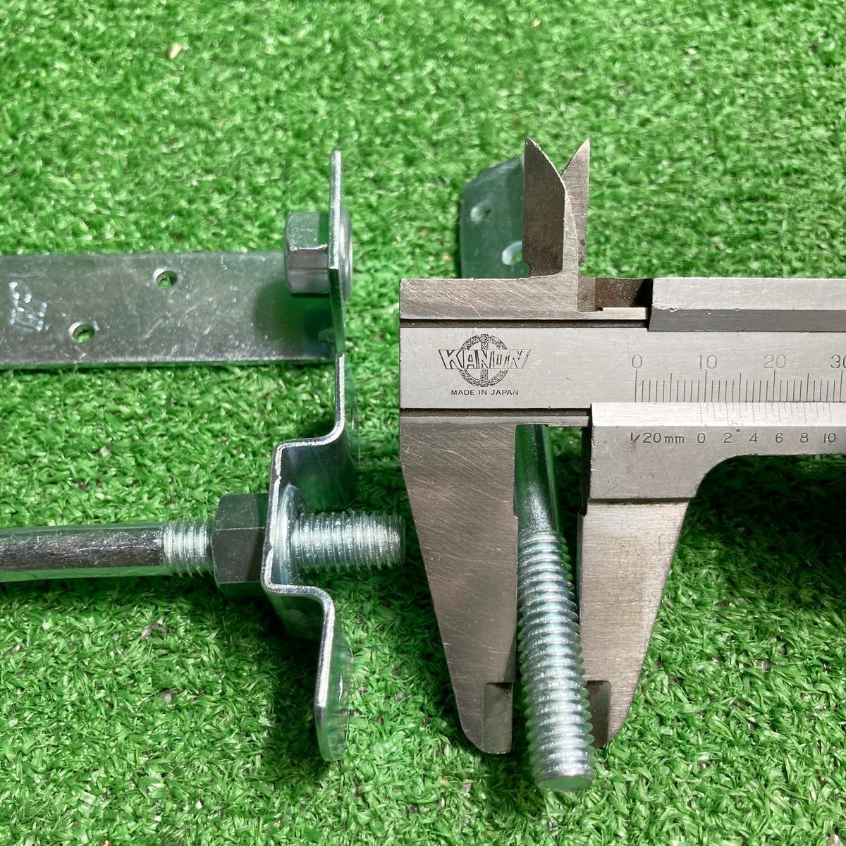 浜睦c562 ☆大量出品 アカギ 他 ステン含む 厚口サドルバンド(φ50/φ65/φ80/φ100)/ネジ込T足/ナット付き吊り足/羽子板ボルト_画像10