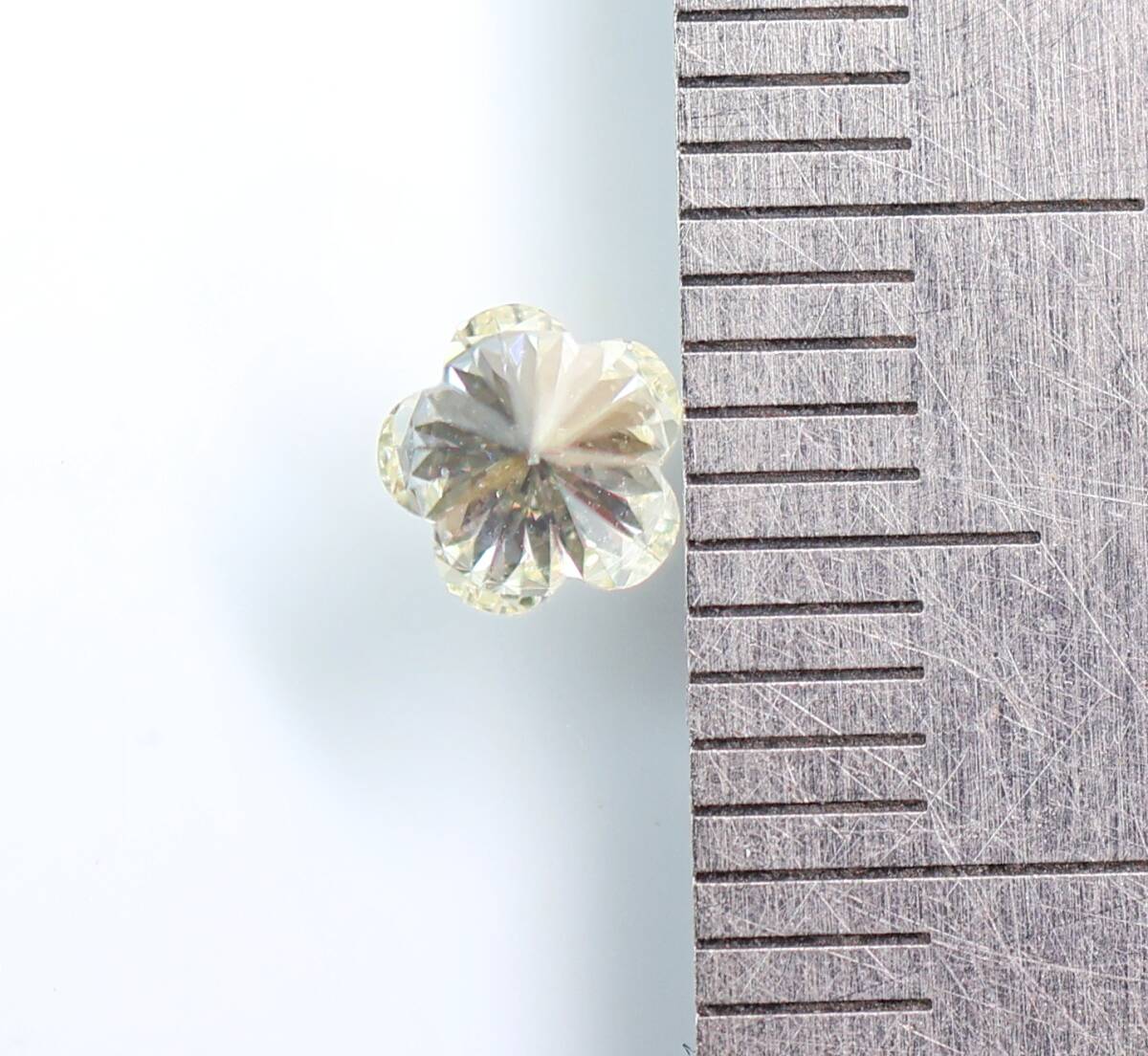 【100円～】VS2！0.417ｃｔ 天然ダイヤ VERY LIGHT YELLOW（ナチュラルカラー）X_画像6